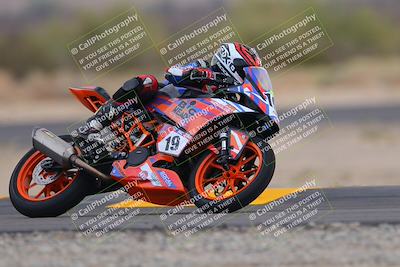 media/Sep-11-2022-SoCal Trackdays (Sun) [[81b7e951af]]/Turn 7 (1145am)/